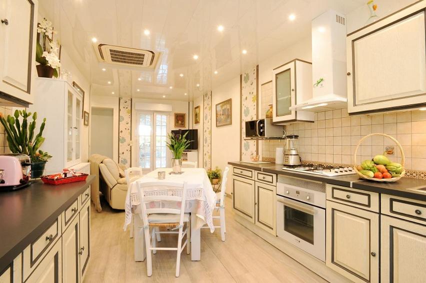 Pavillon Clara Flor Villa Прад Екстериор снимка