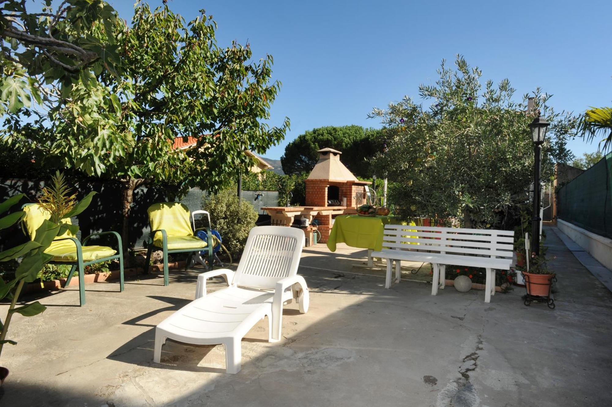 Pavillon Clara Flor Villa Прад Екстериор снимка